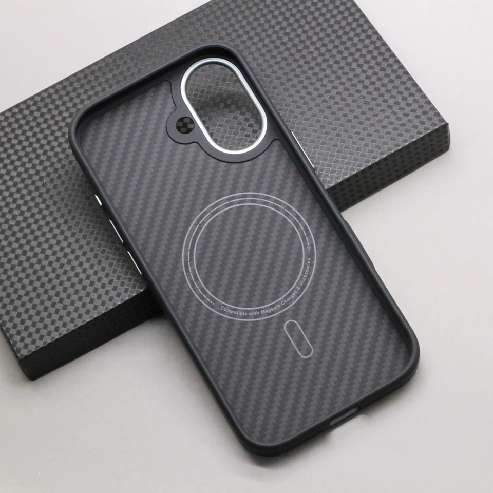 iPhone 17 Series Carbon Fiber MagSafe Case – Kevlar Aramid + Soft TPU Frame